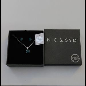 Swarovski Emerald colored necklace & earrings